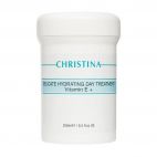 Деликатный увлажняющий дневной уход с витамином Е для лица Christina (Кристина) 250 мл Christina